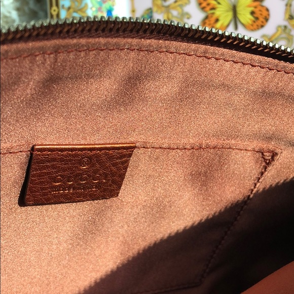 GUCCI Authentic Orange Leather Large Clutch - Picture 6 of 8